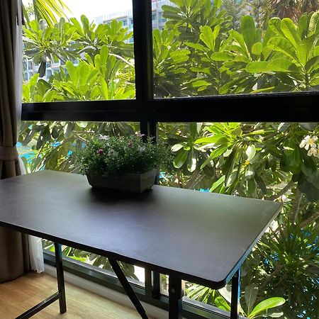 Dusit Grand Park Condo Pattaya Exterior photo