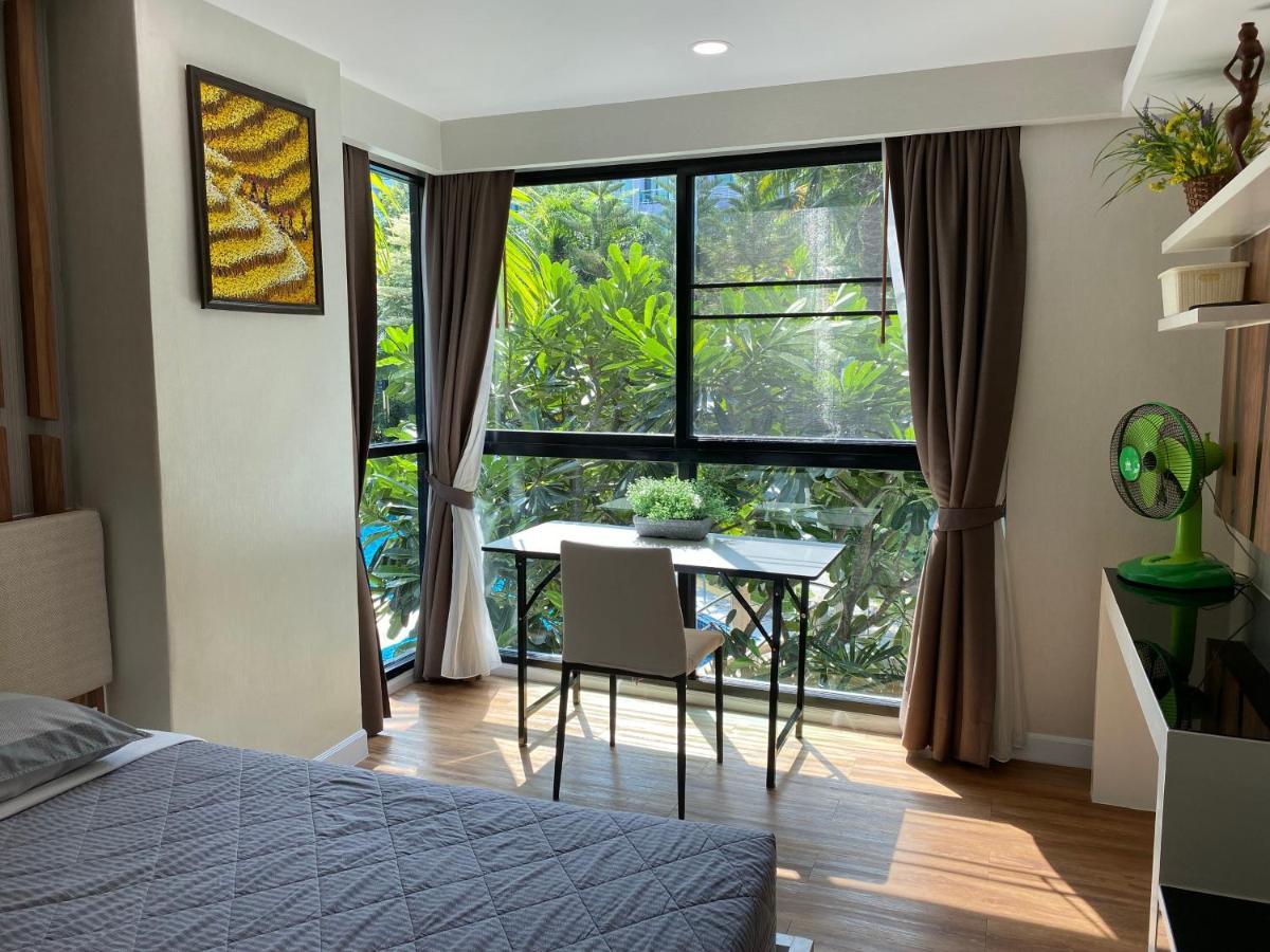 Dusit Grand Park Condo Pattaya Exterior photo