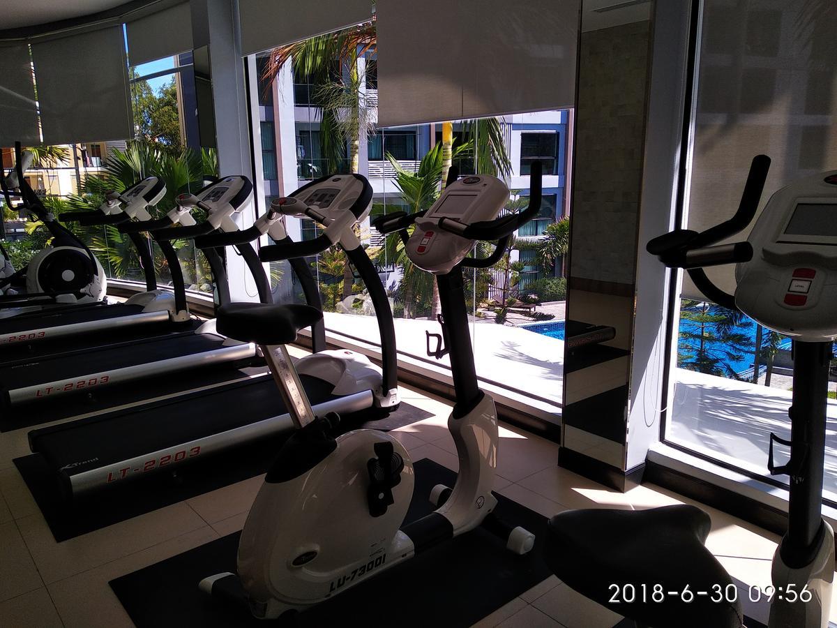 Dusit Grand Park Condo Pattaya Exterior photo